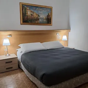 Tito 2 Hotel